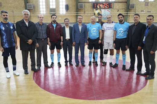 افتتاح مسابقات نهایی فوتسال جام شهدای دامپزشکی