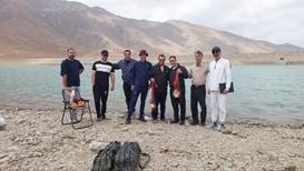 رقابت کارکنان دامپزشکی استان اصفهان در مسابقات ماهیگیری شهرستان خوانسار  