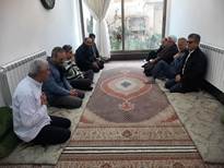 دیدار رئیس اداره دامپزشکی و سایر مسئولان شهرستان محمودآباد از خانواده شهید محمدی