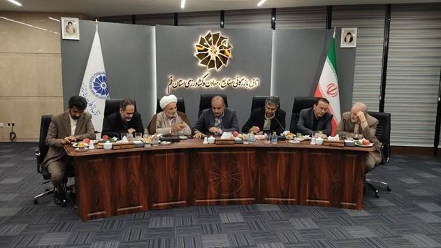 بررسی تب برفکی و چالش نهاده‌های دامی در قم با حضور روسای کمیسیون کشاورزی، آب، منابع طبیعی و محیط زیست مجلس شورای اسلامی و سازمان دامپزشکی کشور